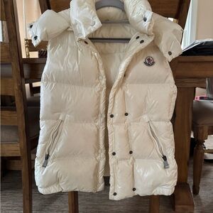 Cream Puffer Vest with Logo